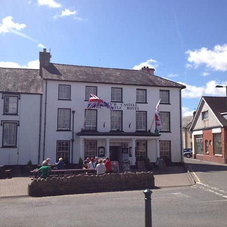The Castle Hotel Llandovery Esterno foto