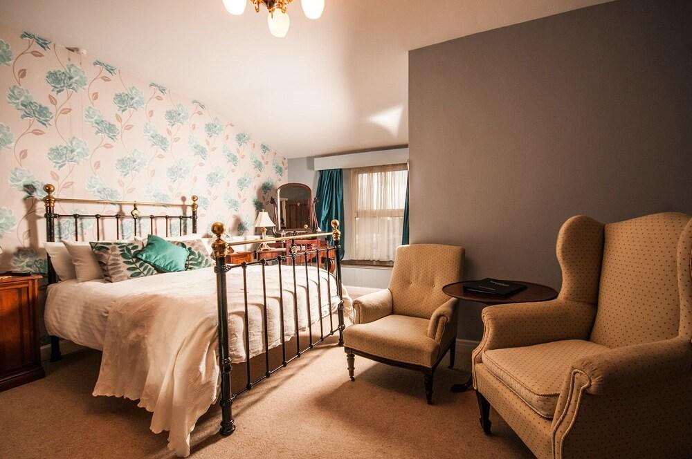 The Castle Hotel Llandovery Esterno foto