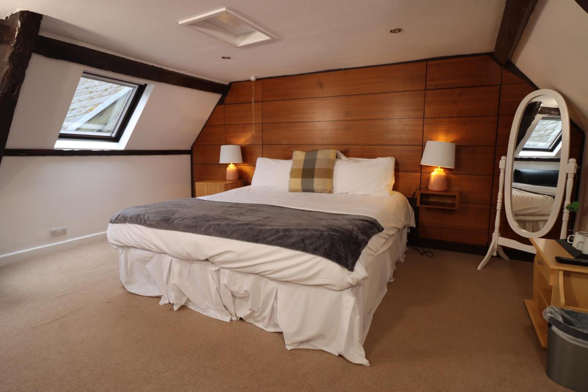 The Castle Hotel Llandovery Esterno foto