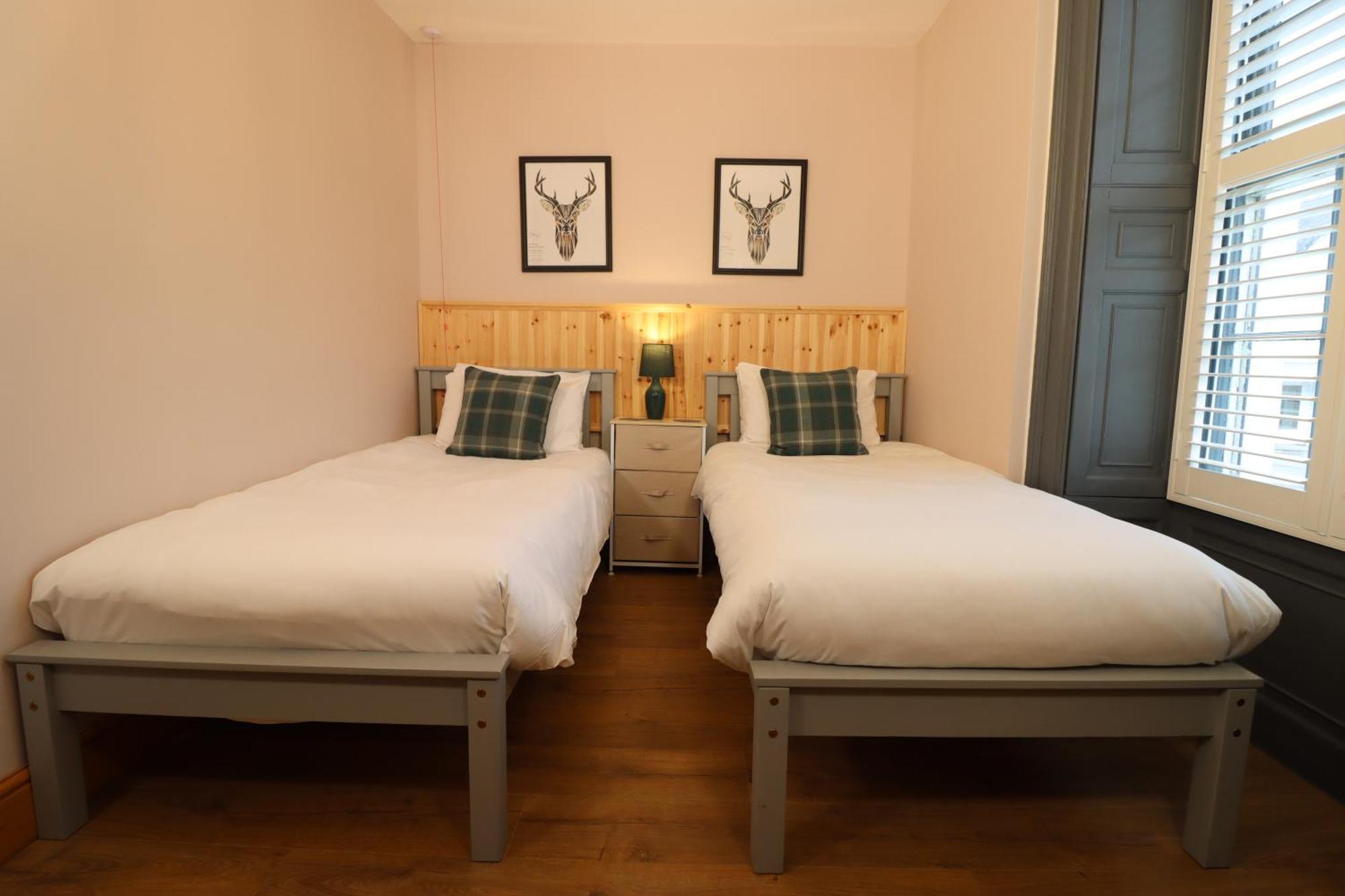 The Castle Hotel Llandovery Esterno foto