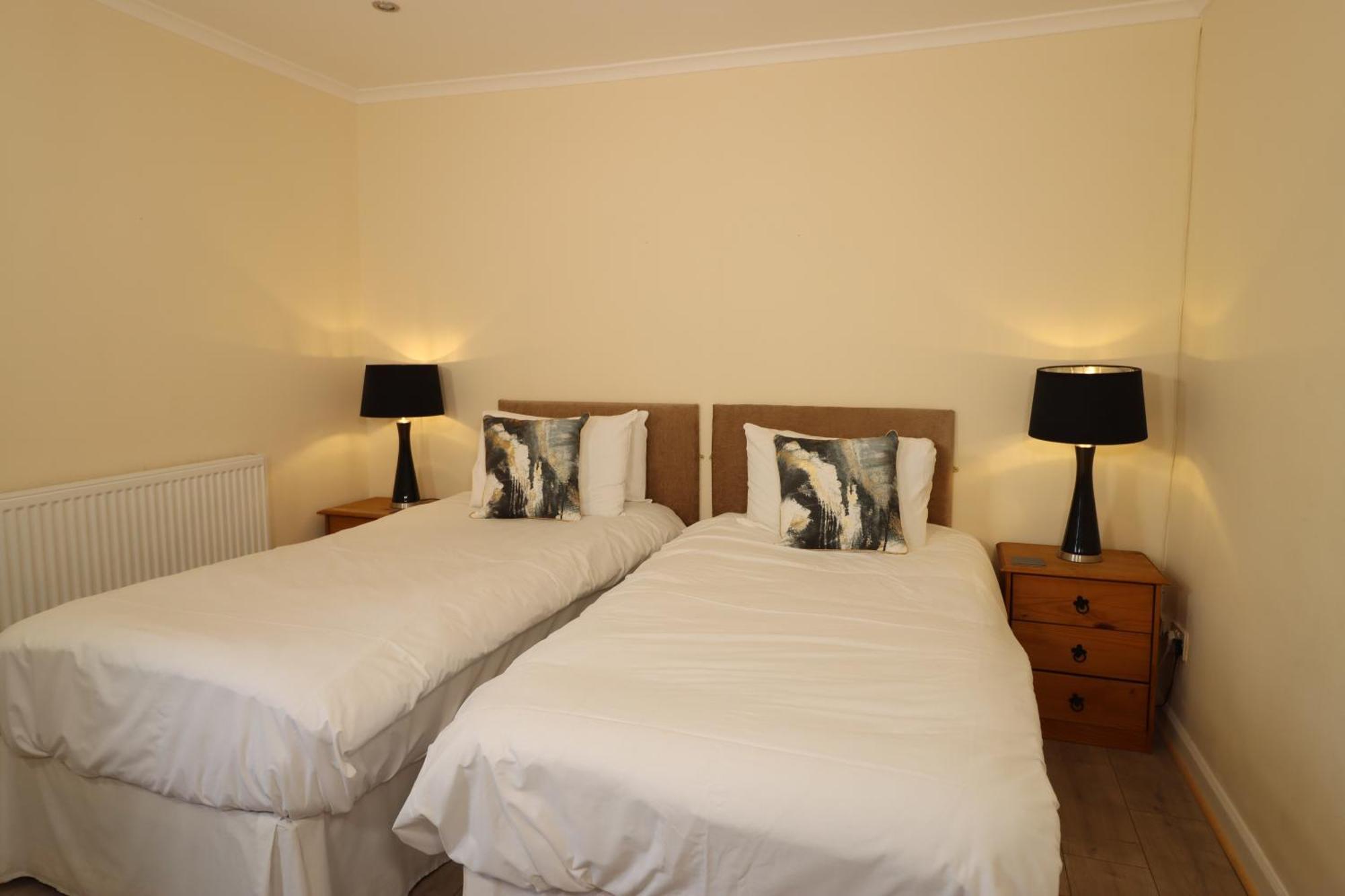 The Castle Hotel Llandovery Esterno foto